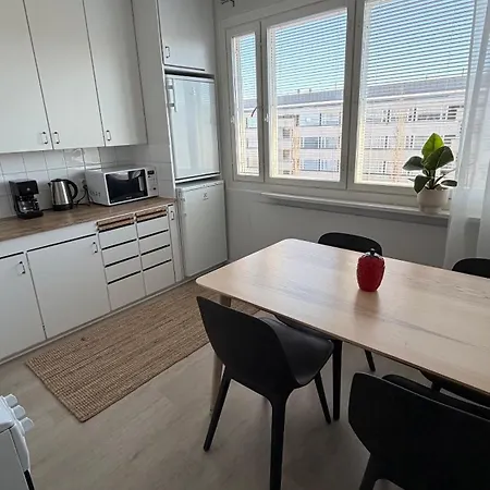 Apartment Valoisa Kolmio Vaasan Keskustassa