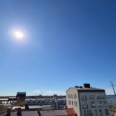 Valoisa Kolmio Vaasan Keskustassa Apartment *